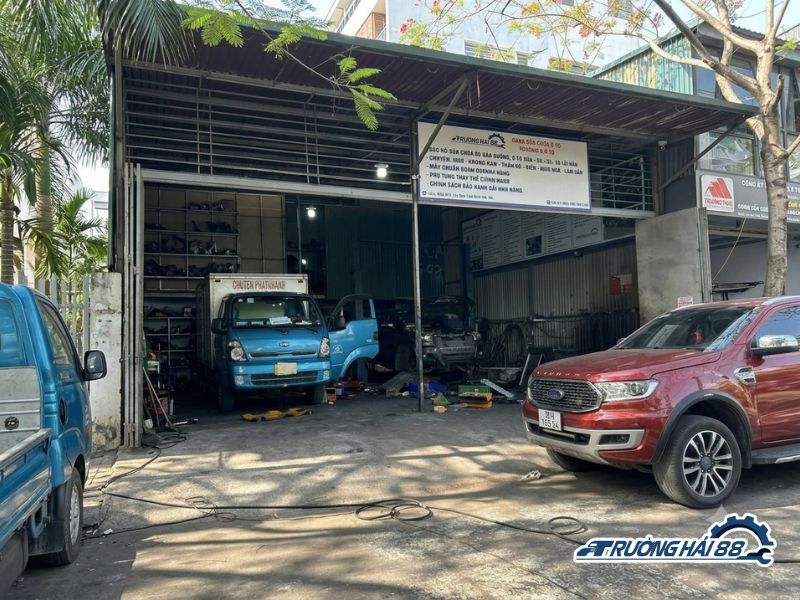 Gara Sửa Xe Tải Hyundai 2.5 Tấn Gara Sửa Xe Tải Hyundai 2.5 Tấn