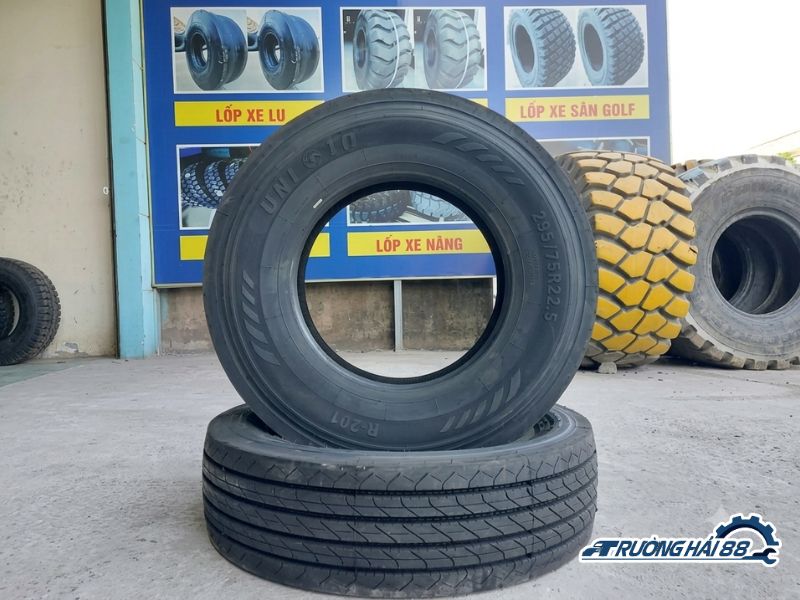 Thay Lốp Xe Tải Nặng Thay Lốp Xe Tải Nặng